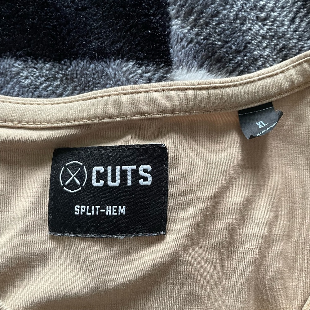 Men's Cuts Clothing Crew Split-Hem | Coast Signature-fit PYCA Pro sz XL